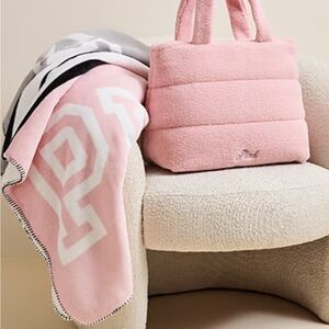 Victoria’s Secret PINK Cozy Tote & Sherpa Blanket - New With Tag